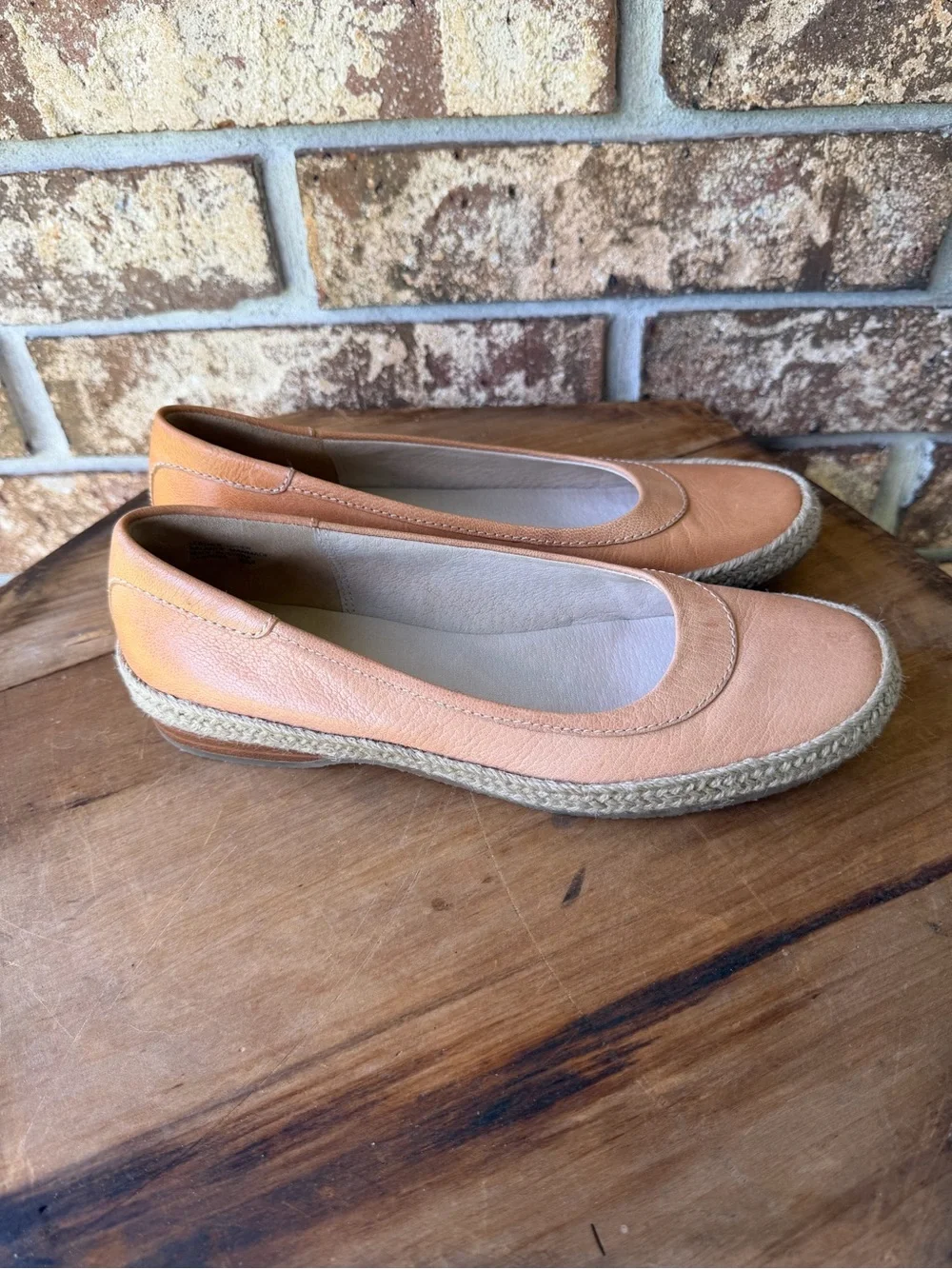 J. Jill Leather Ballerina Espadrille Flats Women’s Size 6 Medium Peach Excellent